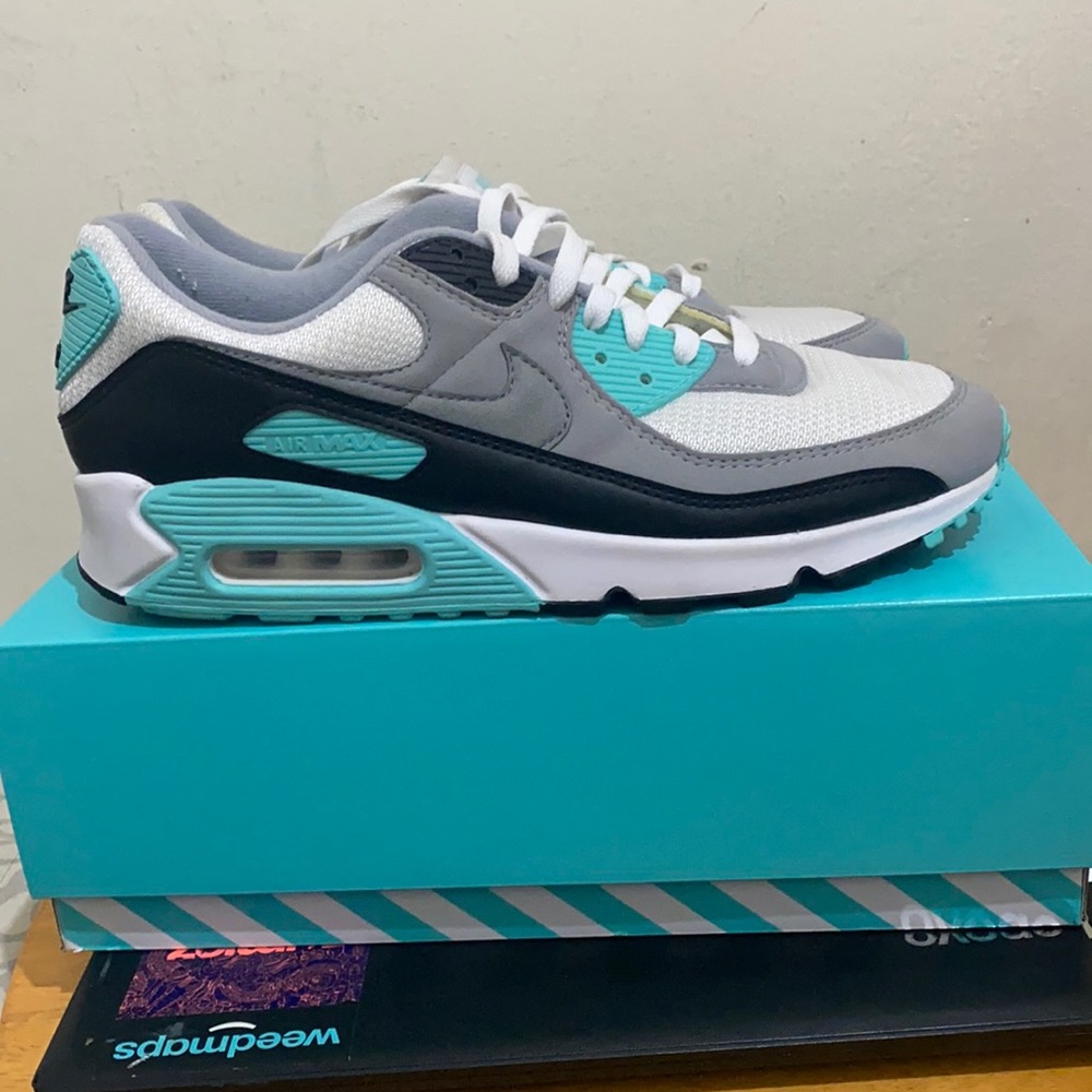 Nike Air Max 90 Hyper Turqoise